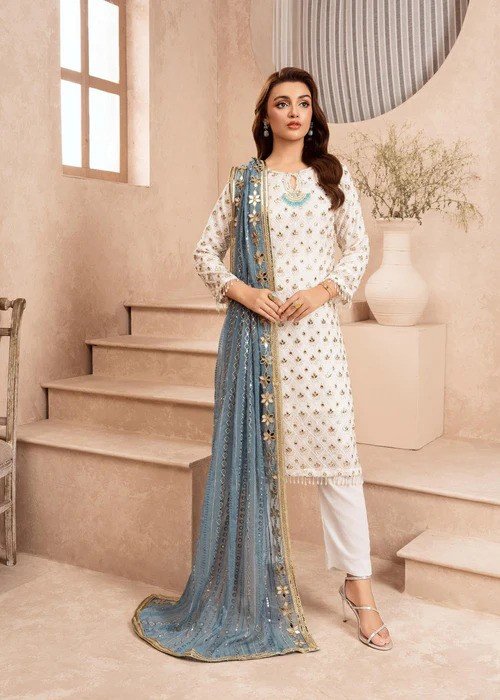 Embroidered luxury 3-piece suit wholesale supplier UAE